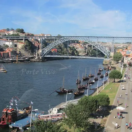 Portovivo Bonjardim Apartament *