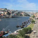 Portovivo Bonjardim Apartmán *